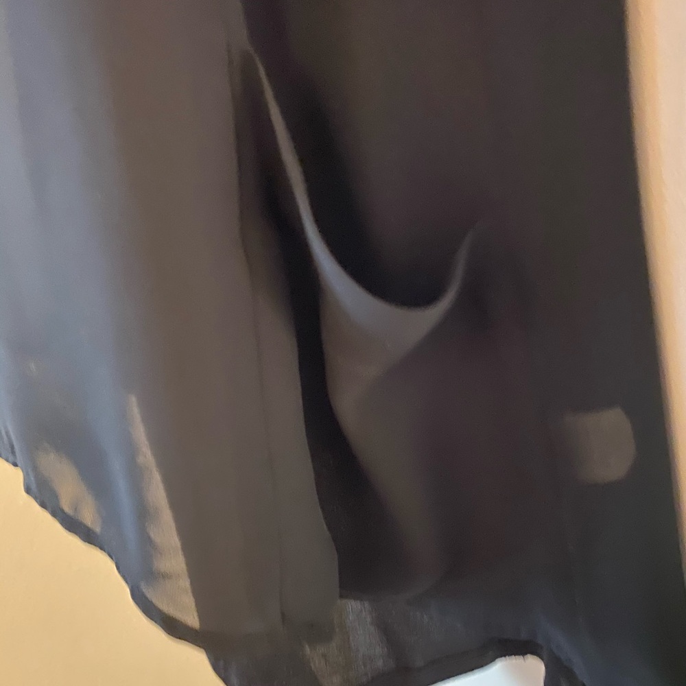Dress - Picture 5 of 6